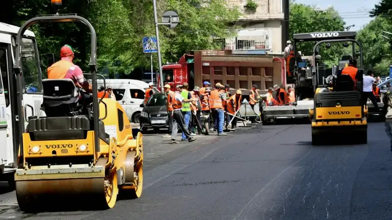 В Алматы на 12 часов закроют движение на одном из перекрестков