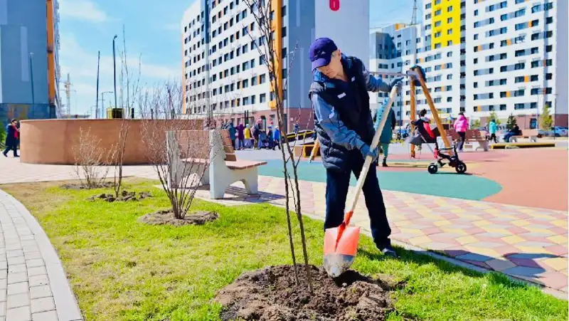 субботник, фото - Новости Zakon.kz от 25.04.2022 17:02