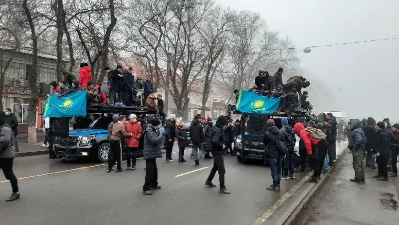 При обычных условиях осознали свою вину – эксперт о законе "Об амнистии"