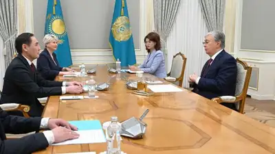 Поздравил вновь назначенных заместителей Председателя Ассамблеи народа Казахстана , фото - Новости Zakon.kz от 24.04.2023 19:00