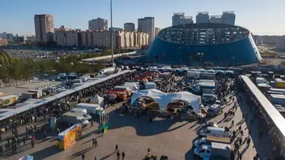 ярмарка в Астане, фото - Новости Zakon.kz от 14.10.2023 17:33