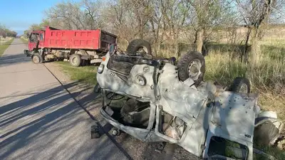 В Алматинской области погиб водитель автомашины УАЗ при столкновении с грузовиком