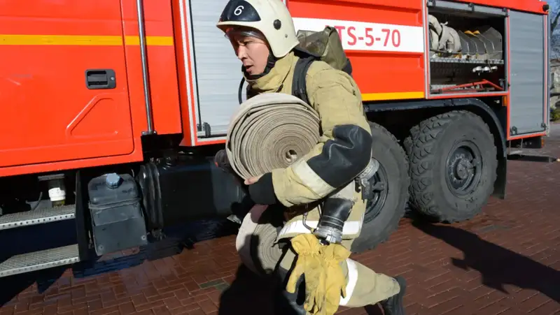 алматинские пожарные, фото - Новости Zakon.kz от 25.11.2021 15:11