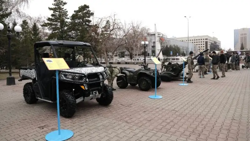 Столичных призывников торжественно проводили на службу в Астане, фото - Новости Zakon.kz от 08.04.2023 16:34