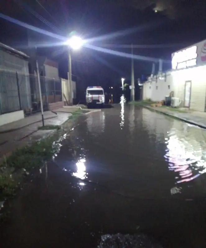 Более 300 кубометров воды откачали с улиц Шымкента, фото - Новости Zakon.kz от 28.08.2023 11:30