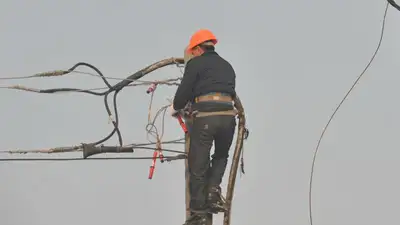 В Жанаозене от удара током погиб электрик