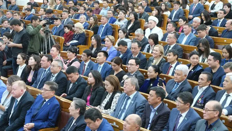 В Алматы прошла торжественная церемония вручения государственных наград, фото - Новости Zakon.kz от 22.10.2022 17:39