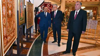 президенты РК и Таджикистана, фото - Новости Zakon.kz от 25.08.2023 21:57
