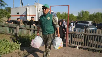 Гуманитарную помощь собирают в Алматы для жителей Абайской области , фото - Новости Zakon.kz от 12.06.2023 18:51