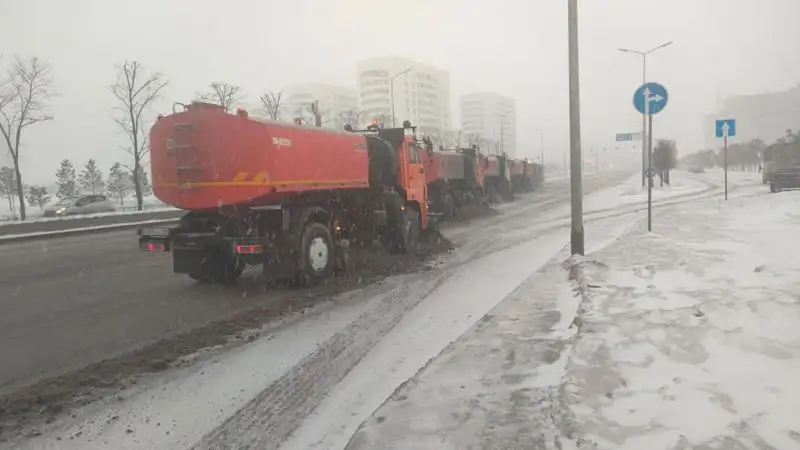 Более 3,3 млн кубометров снега вывезли из Астаны, фото - Новости Zakon.kz от 20.02.2023 21:49