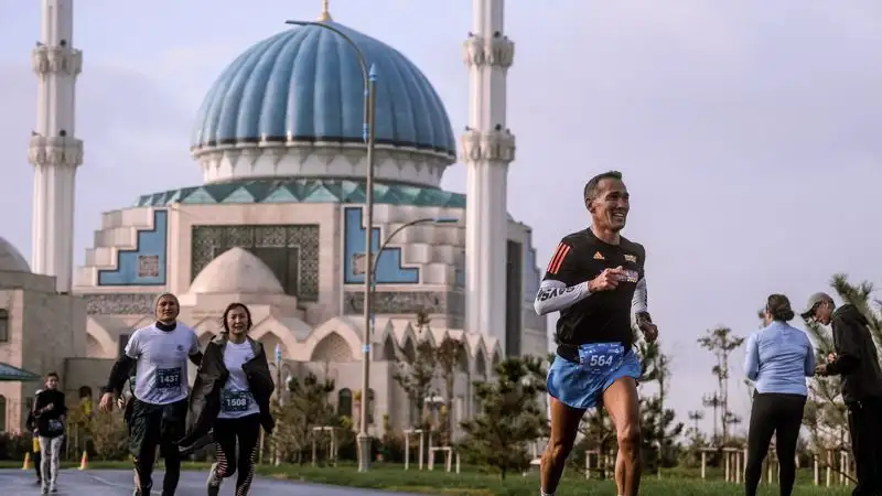 Дороги ведут в Туркестан: 29 октября Turkistan Marathon пройдет второй раз, фото - Новости Zakon.kz от 11.10.2023 18:25