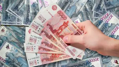 рубли, тенге, деньги, фото - Новости Zakon.kz от 11.08.2023 17:17