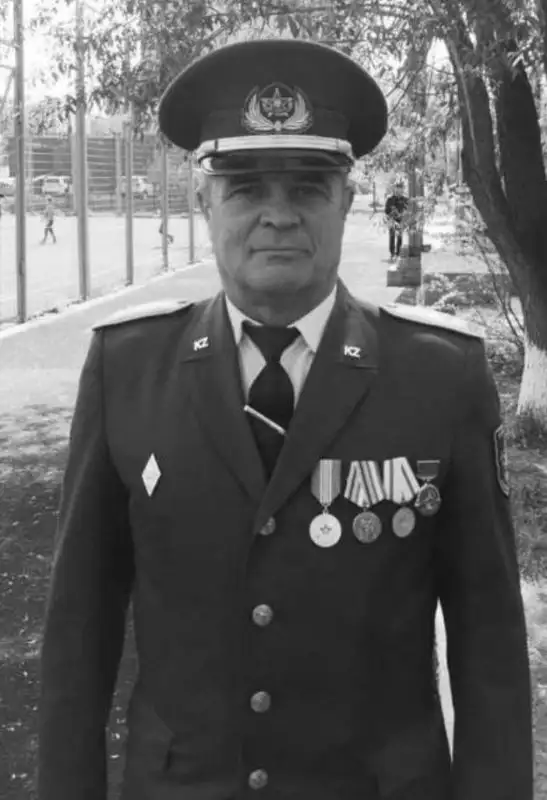 Токаев посмертно наградил столичного учителя, фото - Новости Zakon.kz от 31.07.2023 17:45