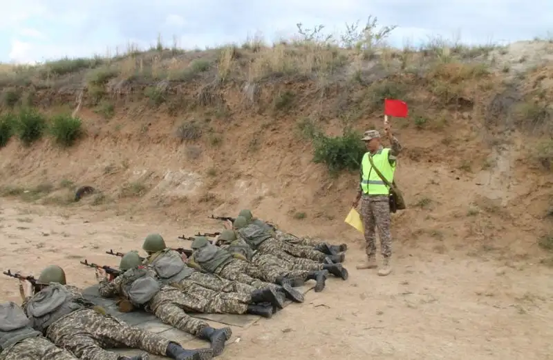 На западе Казахстана прошли боевые учения, фото - Новости Zakon.kz от 14.09.2023 10:39