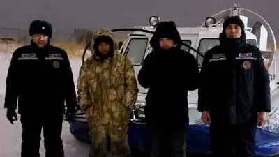 В Карагандинской области спасли двух рыбаков на заглохшей машине, фото - Новости Zakon.kz от 01.01.2023 12:27