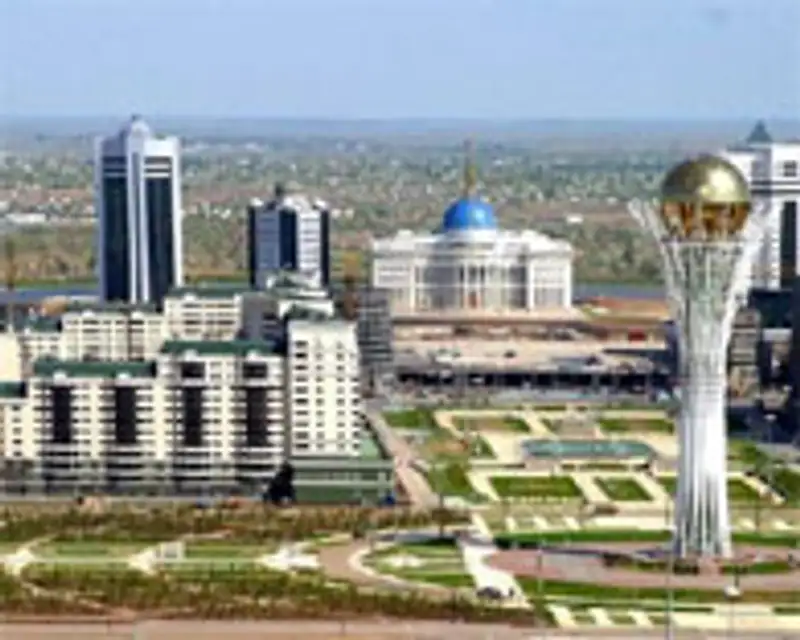 Назарбаев призвал астанчан беречь город, фото - Новости Zakon.kz от 03.06.2011 15:07
