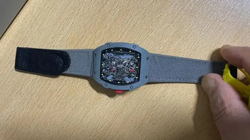 Конфискованные часы Richard Mille продали в Алматы почти за 200 млн тенге, фото - Новости Zakon.kz от 19.07.2023 09:26