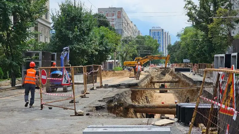 В каких случаях ограничивают движение на дорогах Казахстана: новые правила