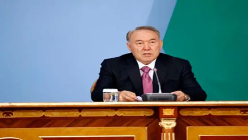 Назарбаев подписал закон о компенсации вкладчикам тенговых депозитов , фото - Новости Zakon.kz от 25.11.2015 15:09