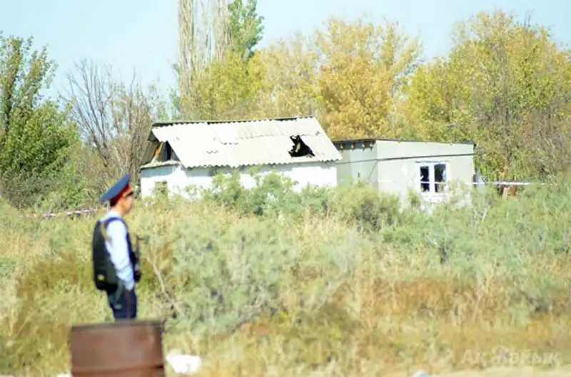 Близ Атырау завершилась спецоперация по задержанию подозреваемых в нападении на полицейских (фото), фото - Новости Zakon.kz от 21.09.2012 18:09