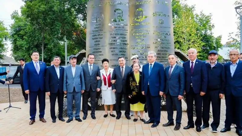 Аллею журналистов открыли в Астане, фото - Новости Zakon.kz от 04.07.2023 16:22