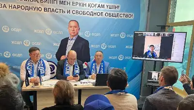 Нурлан Ауесбаев подвел итоги предвыборной кампании, фото - Новости Zakon.kz от 18.11.2022 18:06