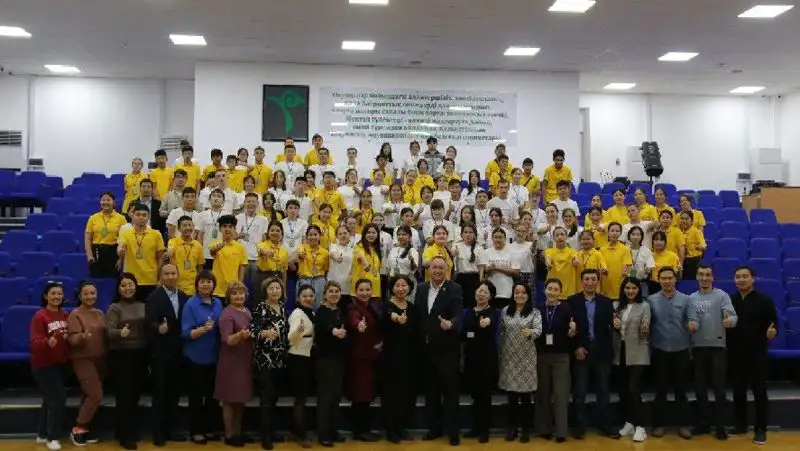 В NIS Уральска прошел образовательный тренинг , фото - Новости Zakon.kz от 09.11.2022 10:51