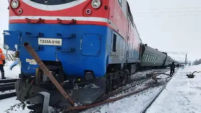 Акимат Актюбинской области отреагировал на столкновение пассажирского поезда с локомотивом