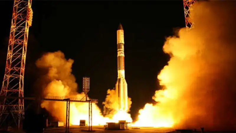 16 пусков ракеты «Протон-М» планирует осуществить Россия в 2014 году, фото - Новости Zakon.kz от 21.10.2013 17:42