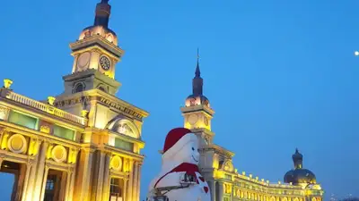 Гигантский снеговик появился в китайском Харбине , фото - Новости Zakon.kz от 08.01.2023 05:00