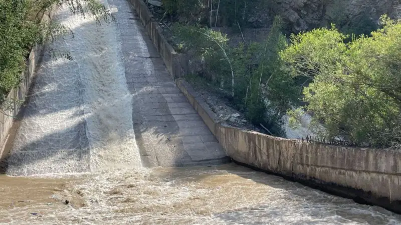 когда жителям предгорных районов дадут воду, фото - Новости Zakon.kz от 26.07.2023 20:36