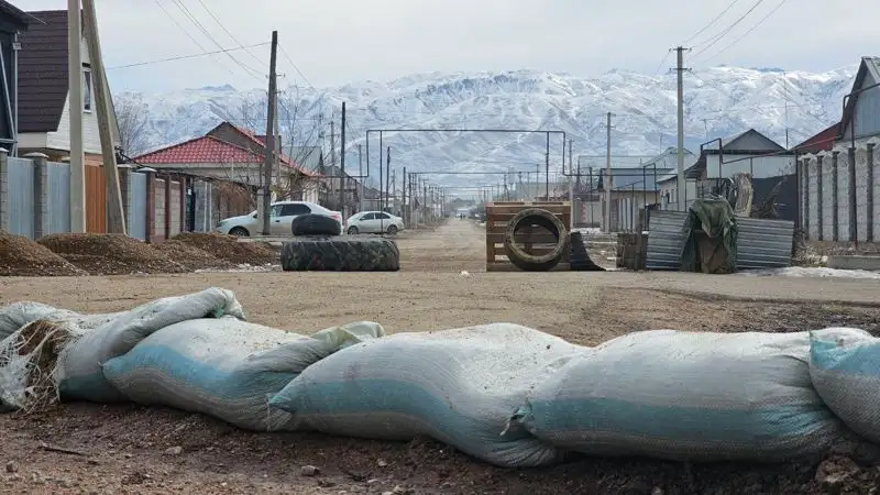 село Узынагаш после паводков, фото - Новости Zakon.kz от 23.02.2023 16:33