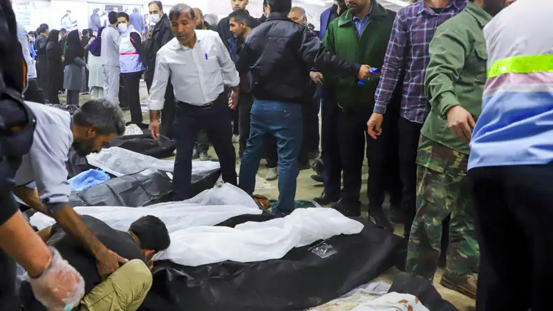 103 человека погибли: траур объявили в Иране после взрыва на кладбище 