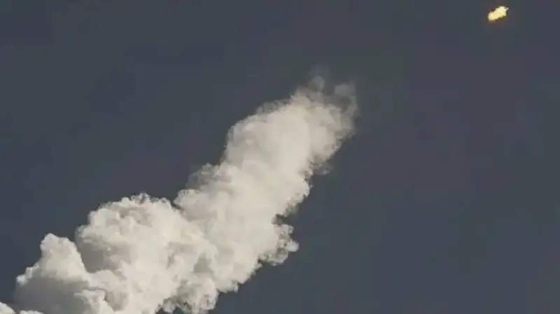 КНДР запустила ракеты в сторону Желтого моря, фото - Новости Zakon.kz от 24.01.2024 07:21