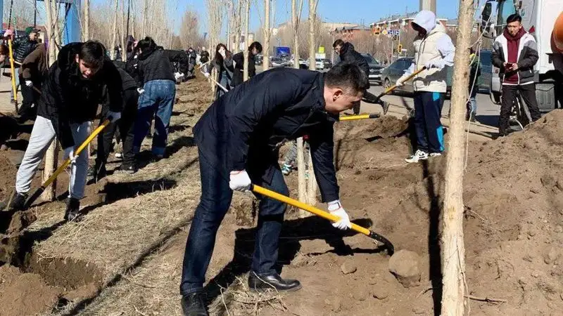 Миллион деревьев и кустарников высадят в текущем году в Астане, фото - Новости Zakon.kz от 09.04.2023 16:55