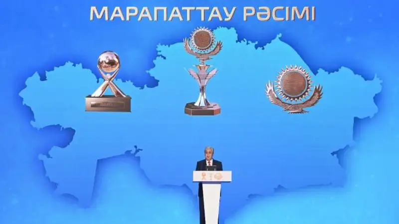 Токаев: С 2005 года доля малого и среднего бизнеса в ВВП страны выросла в три раза