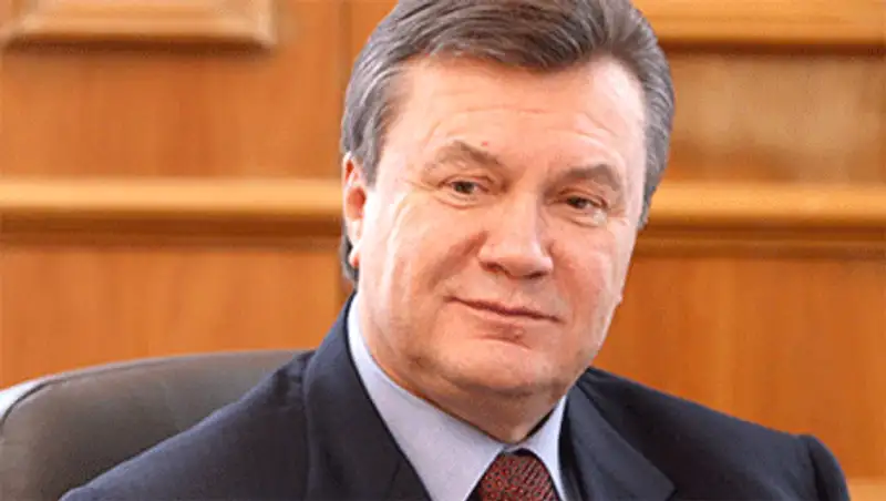 Янукович пренебрегает требованиями улицы, фото - Новости Zakon.kz от 16.12.2013 19:59