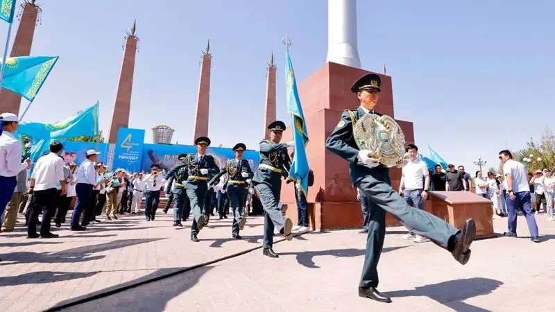 В Шымкенте отметили День государственных символов, фото - Новости Zakon.kz от 04.06.2023 17:00