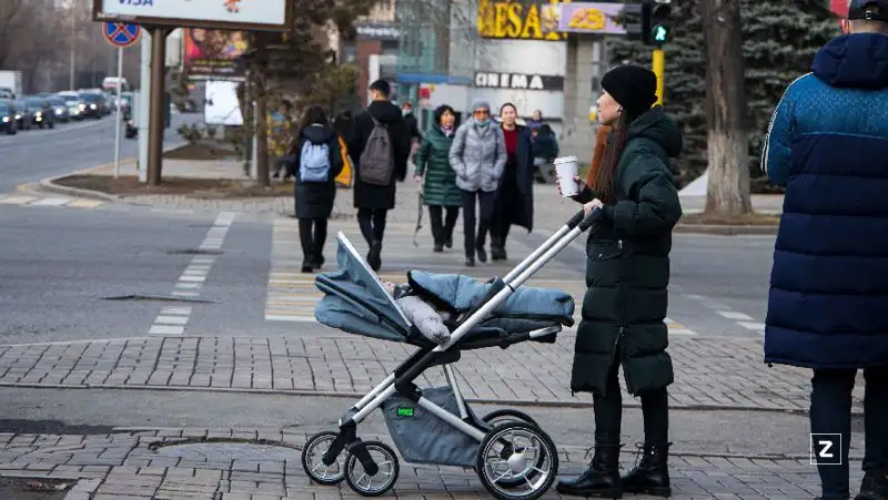 Казахстанцев стало больше на 248,5 тысячи человек