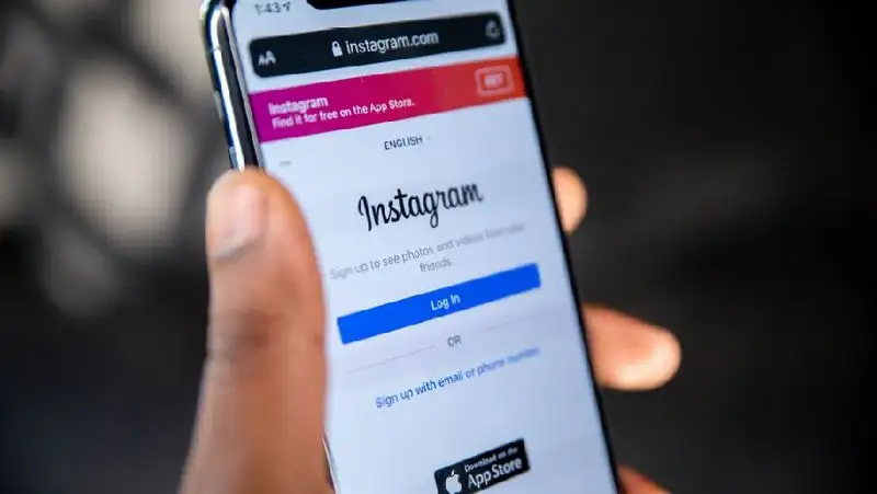 Пользователи пожаловались на проблемы в работе Instagram