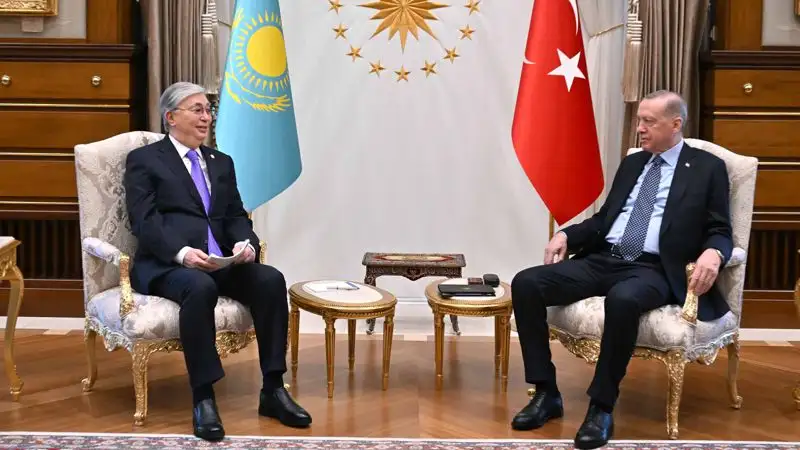 Эрдоган – Токаеву: Мы почувствовали поистине братское отношение, фото - Новости Zakon.kz от 16.03.2023 16:05