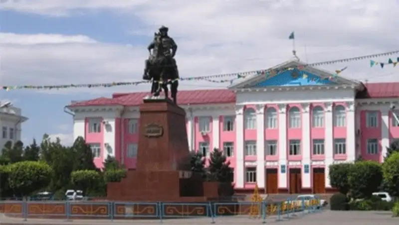 В Таразе проходит республиканская акция «Герои нашего времени», фото - Новости Zakon.kz от 12.11.2013 02:16