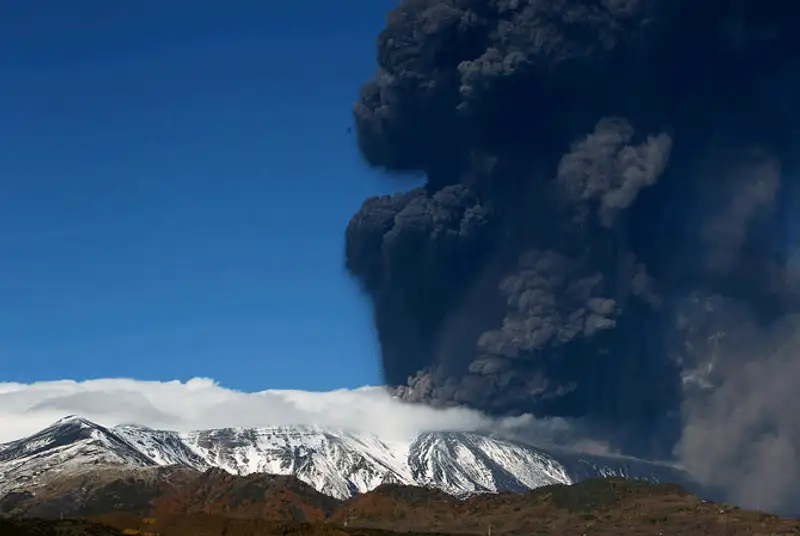 Извержения вулканов 2013, фото - Новости Zakon.kz от 18.12.2013 01:27