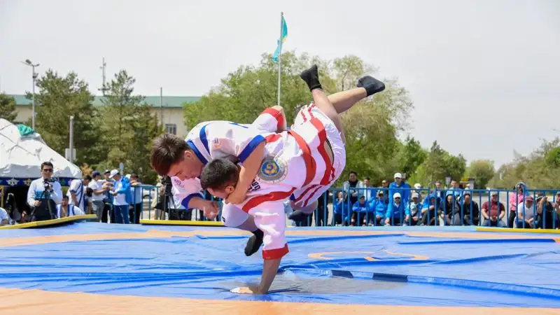 Стало известно имя первого чемпиона турнира , фото - Новости Zakon.kz от 11.05.2023 19:18