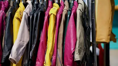 Житель Астаны унес из бутика одежду на 230 тысяч тенге, фото - Новости Zakon.kz от 14.07.2023 15:21