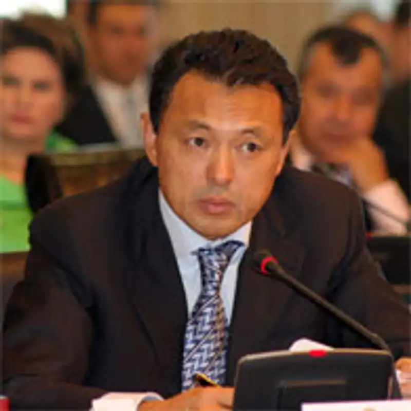Сауат Мынбаев, министр нефти и газа РК, фото - Новости Zakon.kz от 31.08.2011 15:48