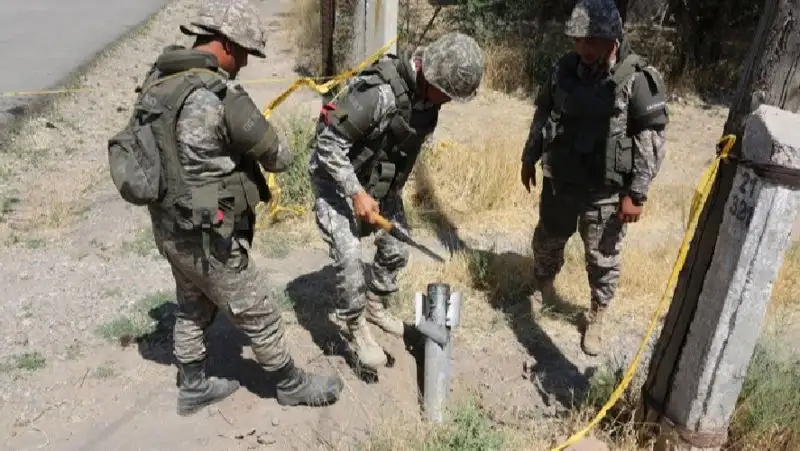 Взрывы фрагментов боеприпасов возобновили в Жамбылской области