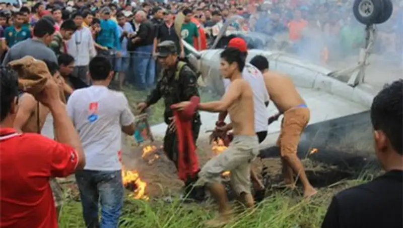 При крушении самолета в Боливии погибли восемь человек, фото - Новости Zakon.kz от 04.11.2013 15:39