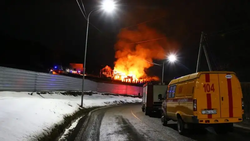 Пожар в банном комплексе Алматы потушили. Кадры с места ЧП