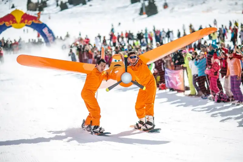 Снежно-водяной контест Red Bull Jump & Freeze возвращается в Алматы, фото - Новости Zakon.kz от 22.02.2024 16:31